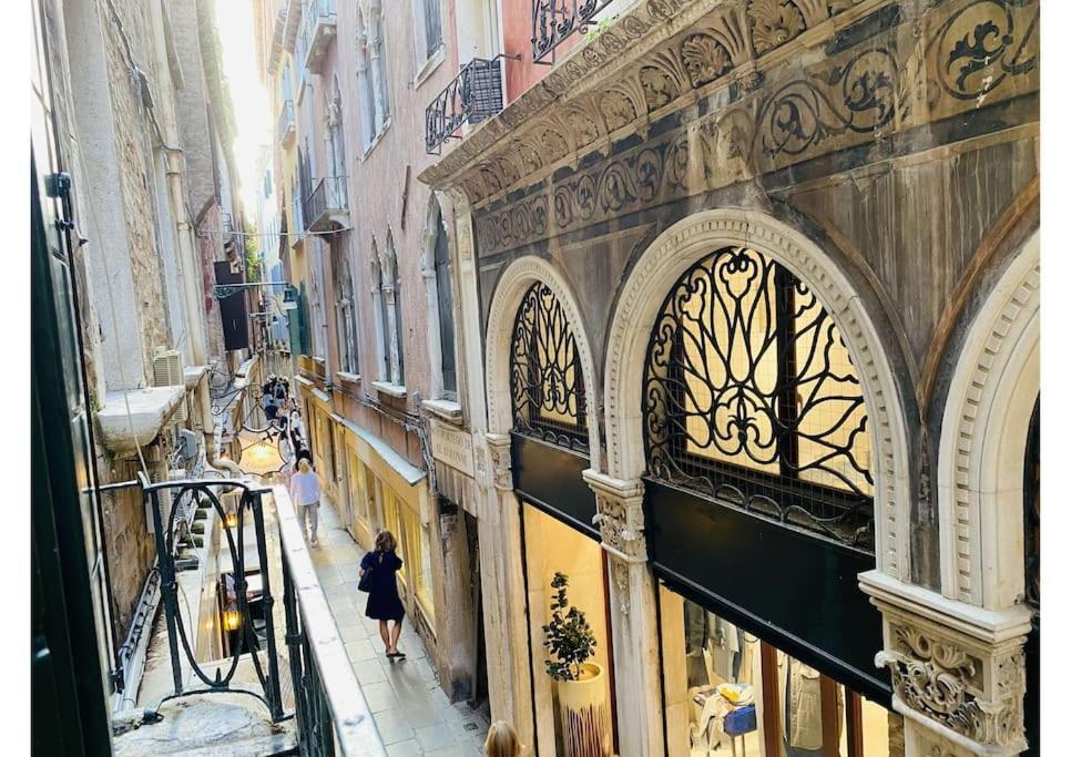 Sweet Time Venice, Luxury San Marco Frezzaria Apt! Eksteriør billede