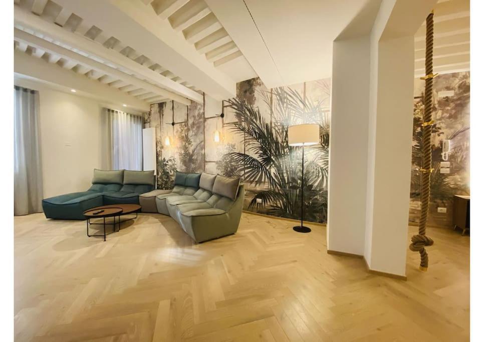 Sweet Time Venice, Luxury San Marco Frezzaria Apt! Eksteriør billede