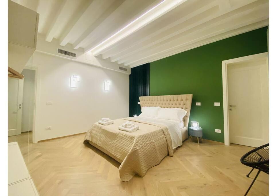 Sweet Time Venice, Luxury San Marco Frezzaria Apt! Eksteriør billede