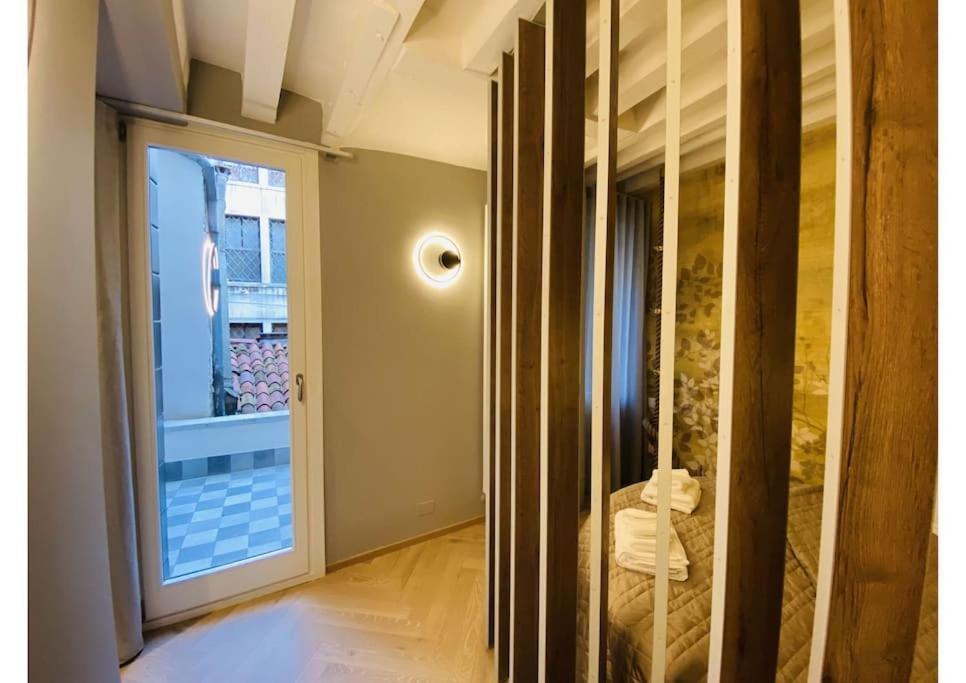 Sweet Time Venice, Luxury San Marco Frezzaria Apt! Eksteriør billede